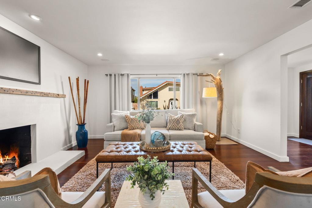 5000 Island View Street