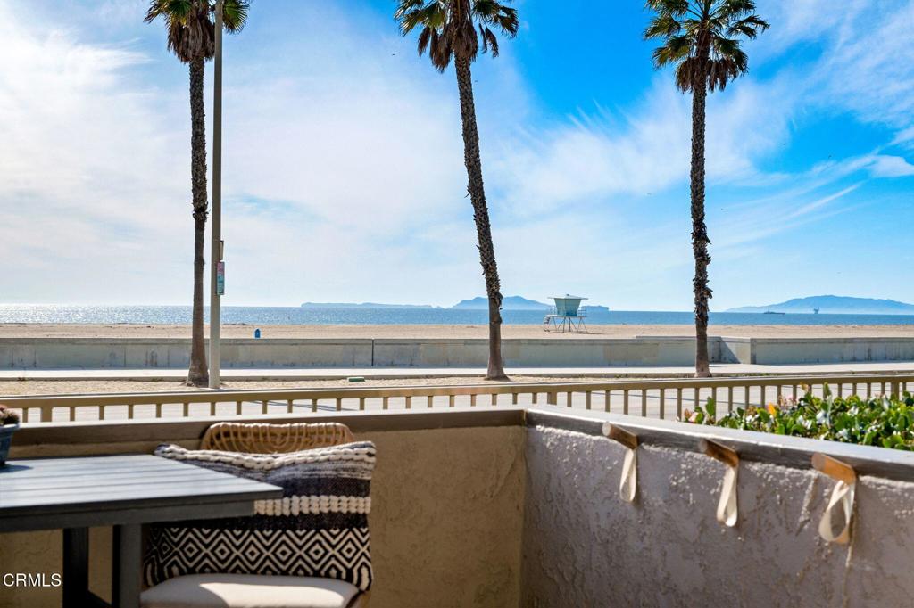 218 E Surfside Drive