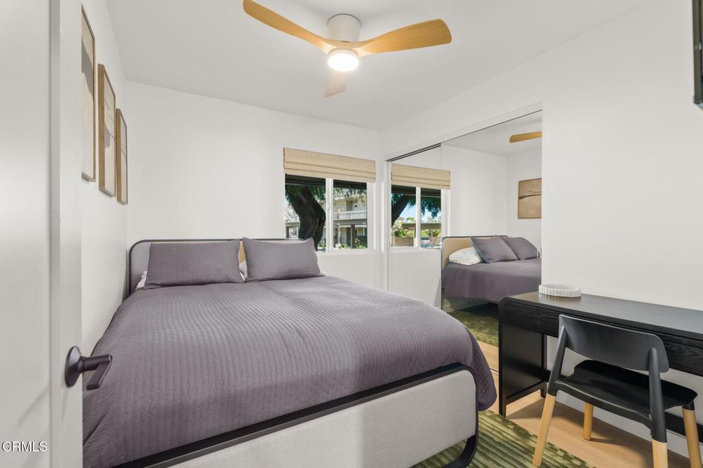 218 E Surfside Drive