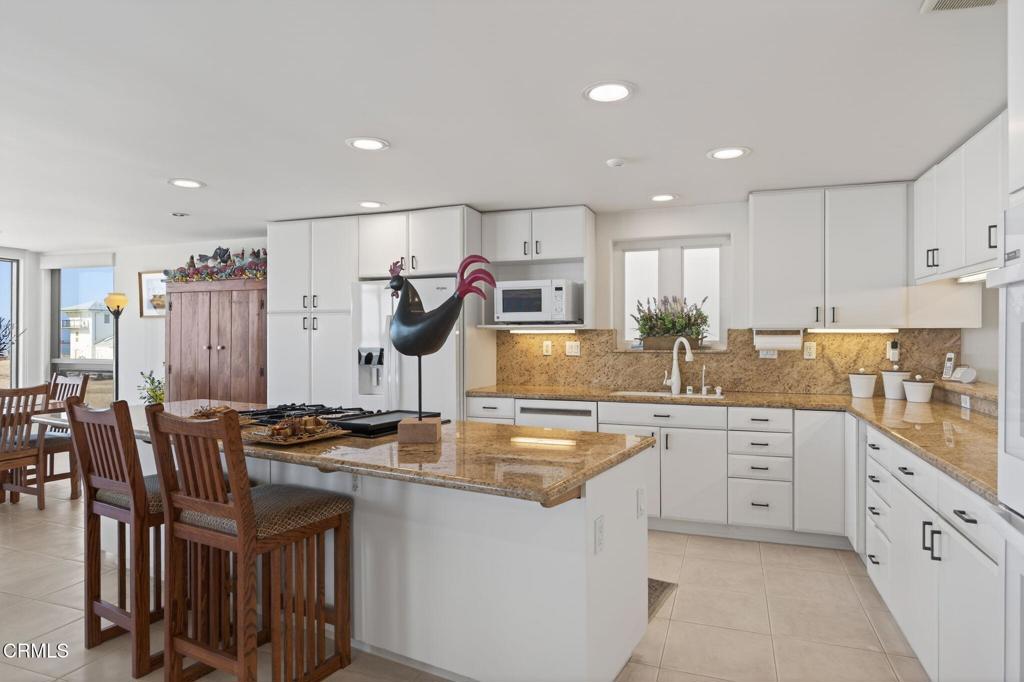 2421 Ocean Drive