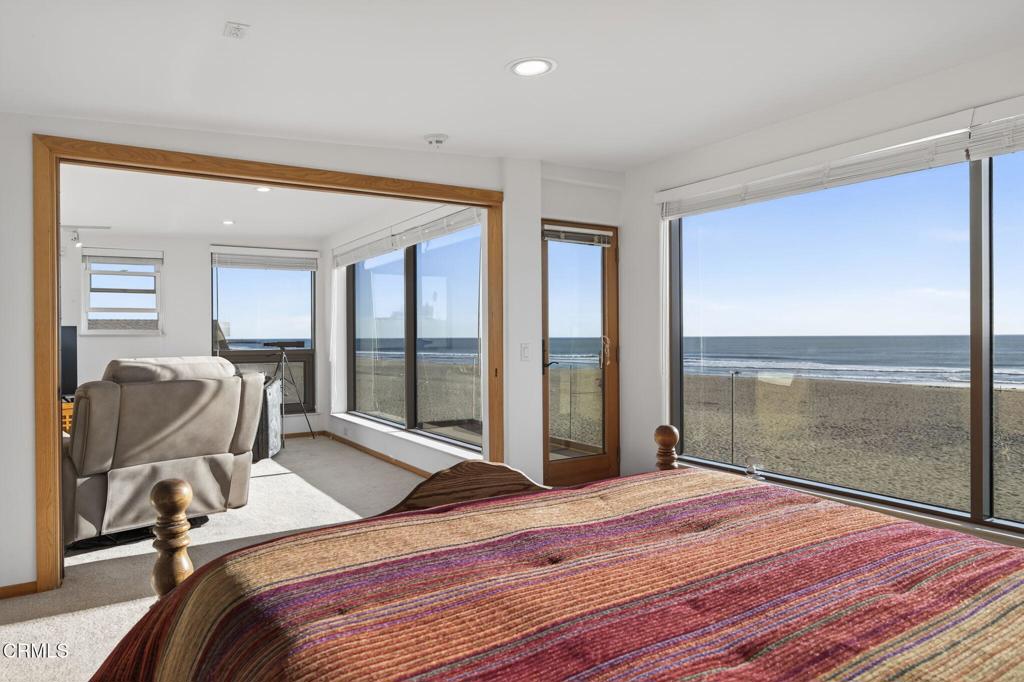 2421 Ocean Drive