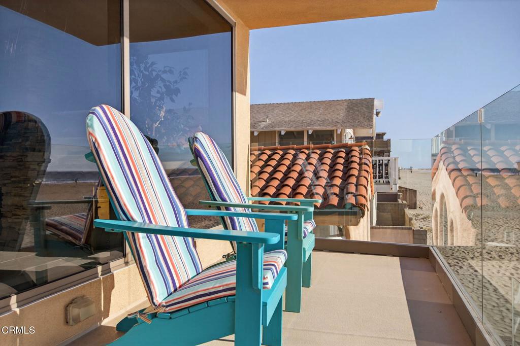 2421 Ocean Drive