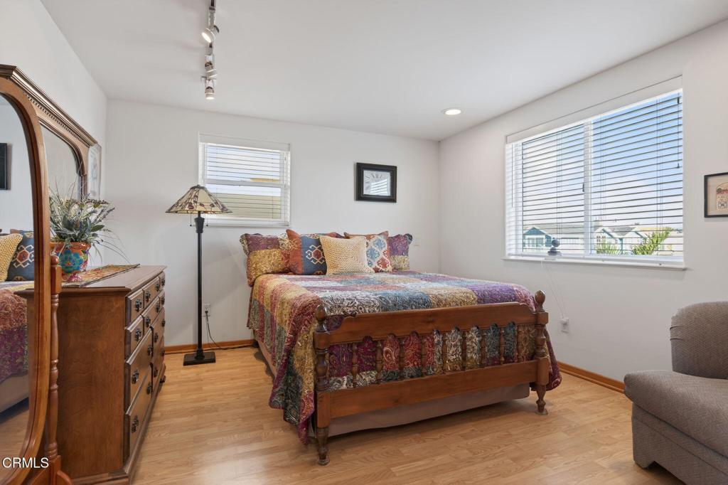 2421 Ocean Drive