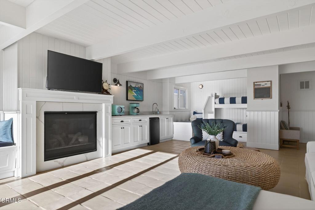 3445 Ocean Drive