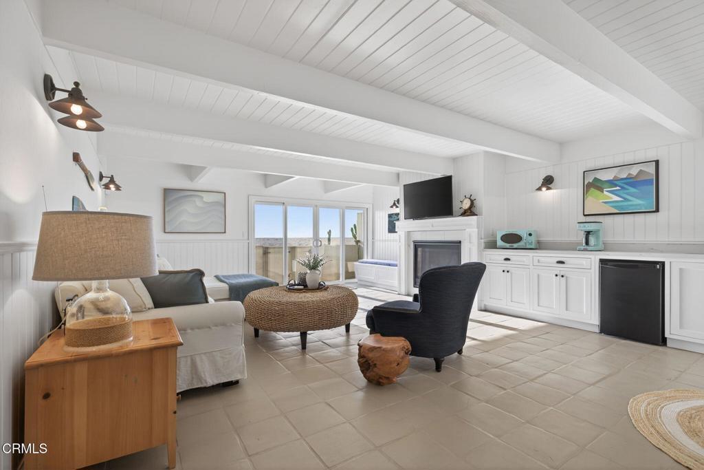 3445 Ocean Drive