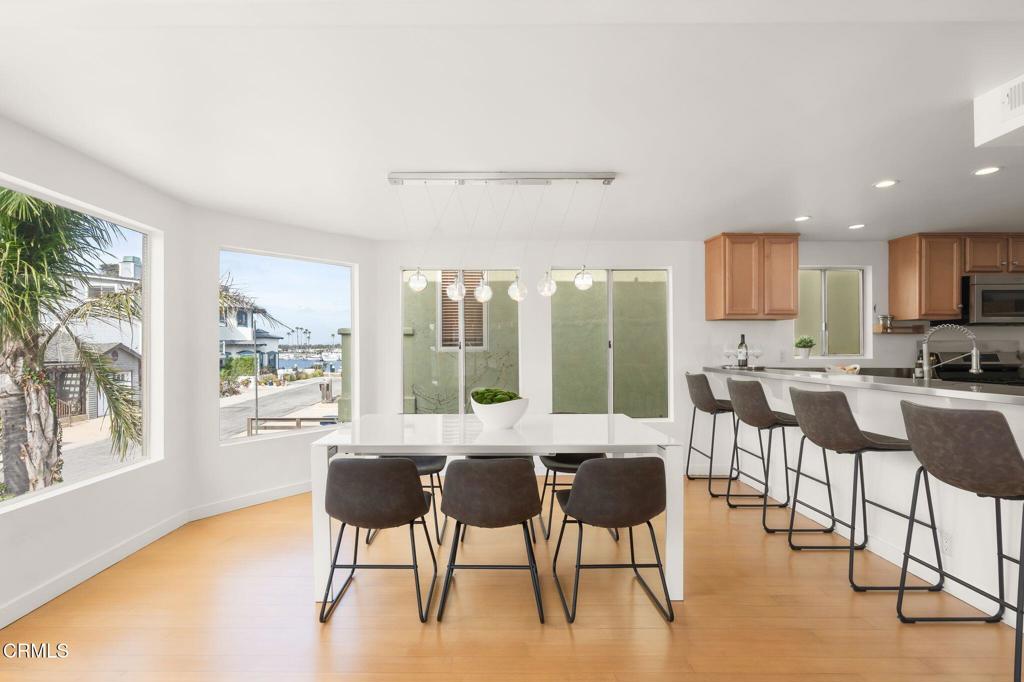 124 San Clemente Avenue