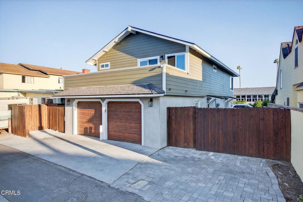 1199 New Bedford Court