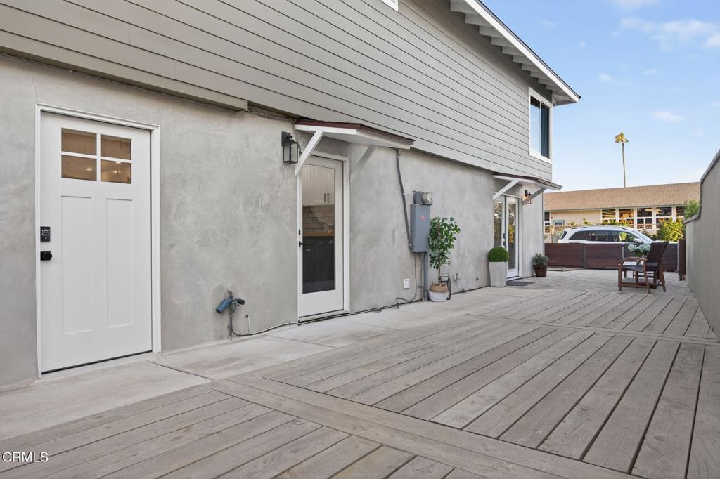 1199 New Bedford Court