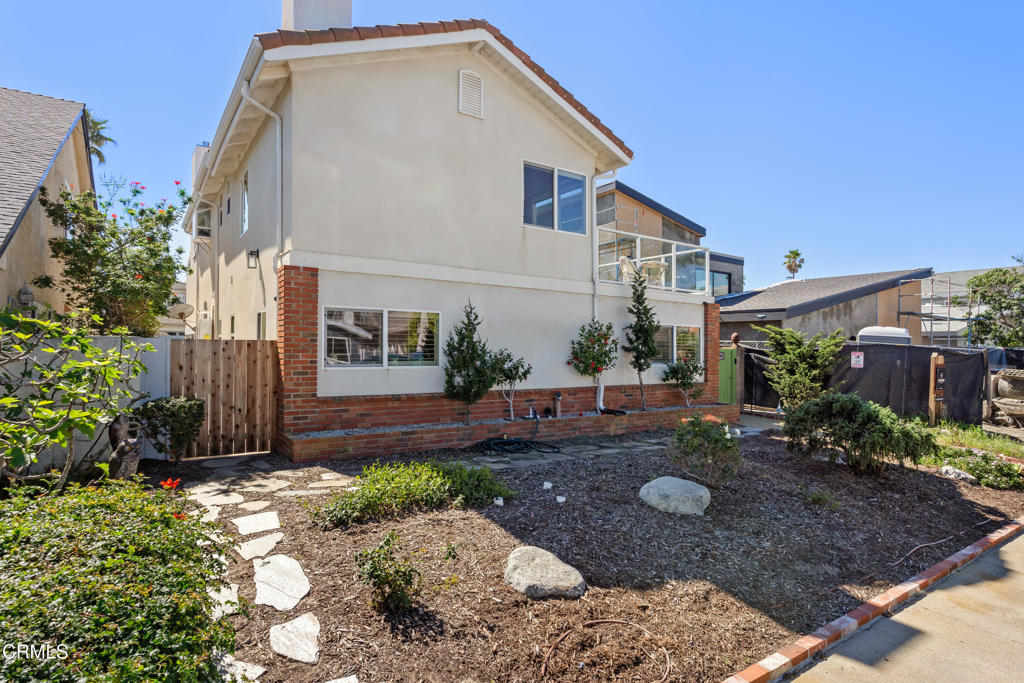 5040 Island View Street