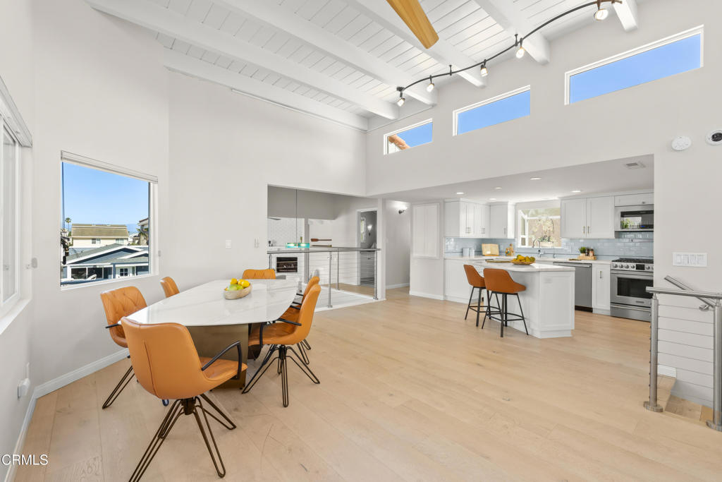 5040 Island View Street