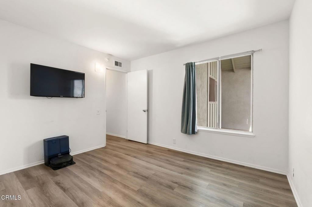 3039 E Harbor Boulevard