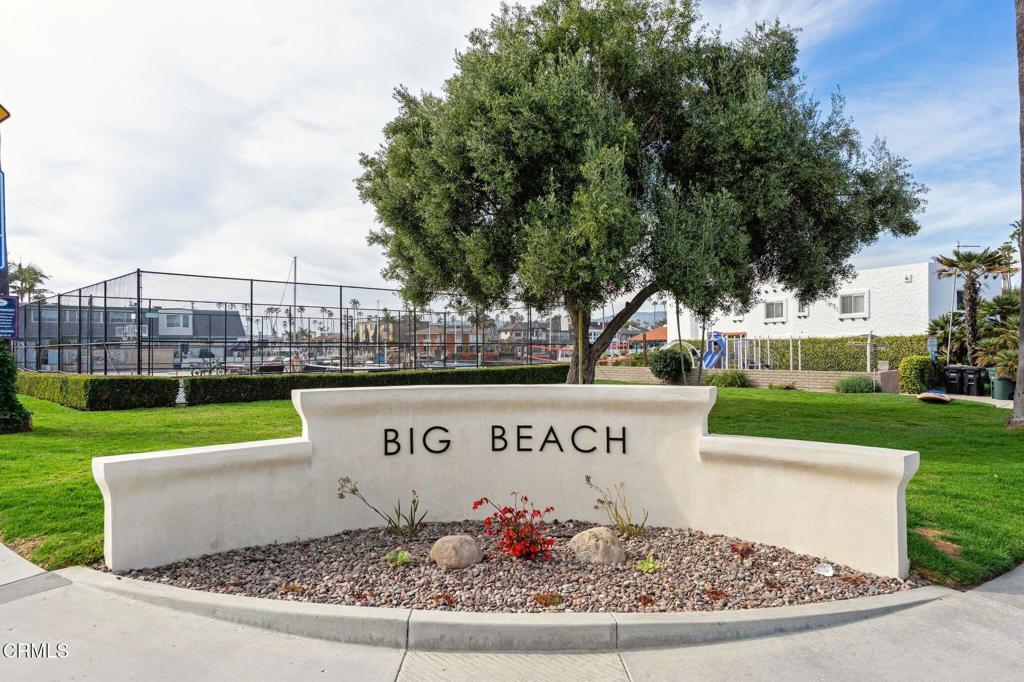 3039 E Harbor Boulevard