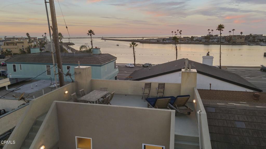 264 Hollywood Boulevard