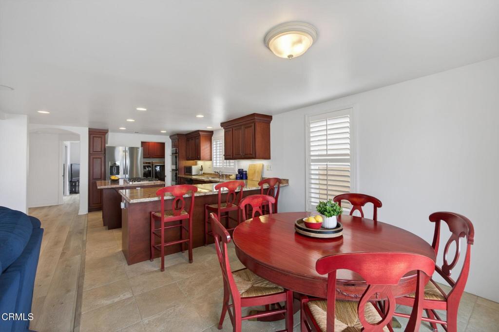 264 Hollywood Boulevard