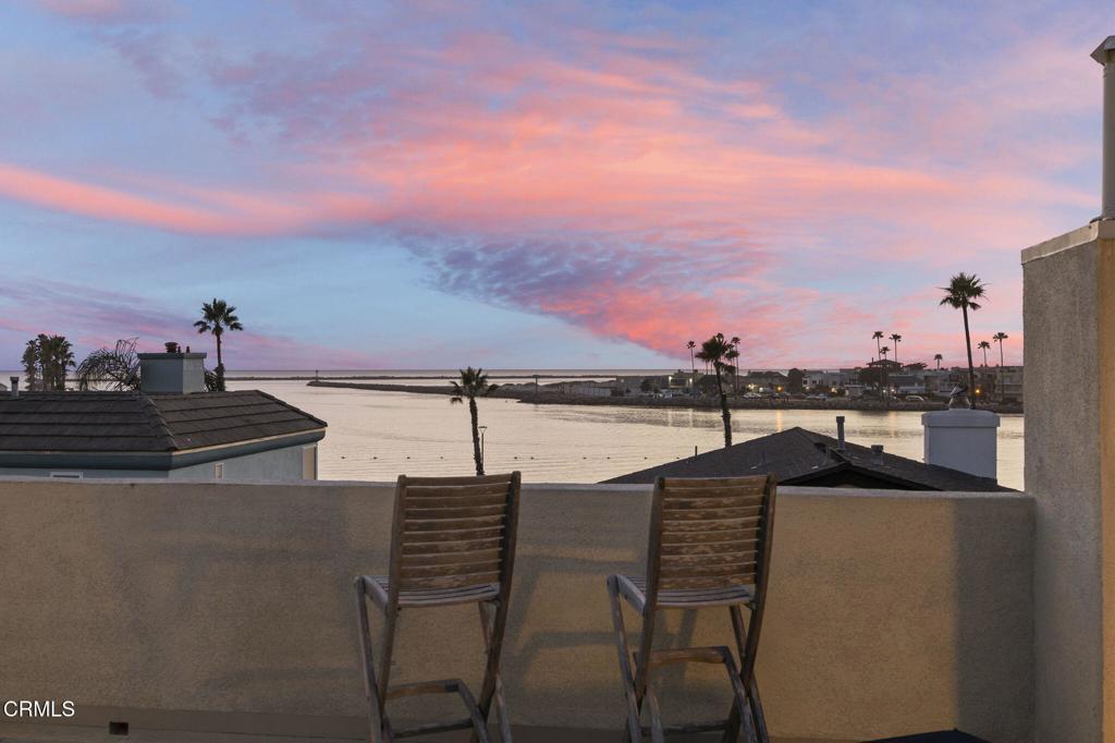 264 Hollywood Boulevard