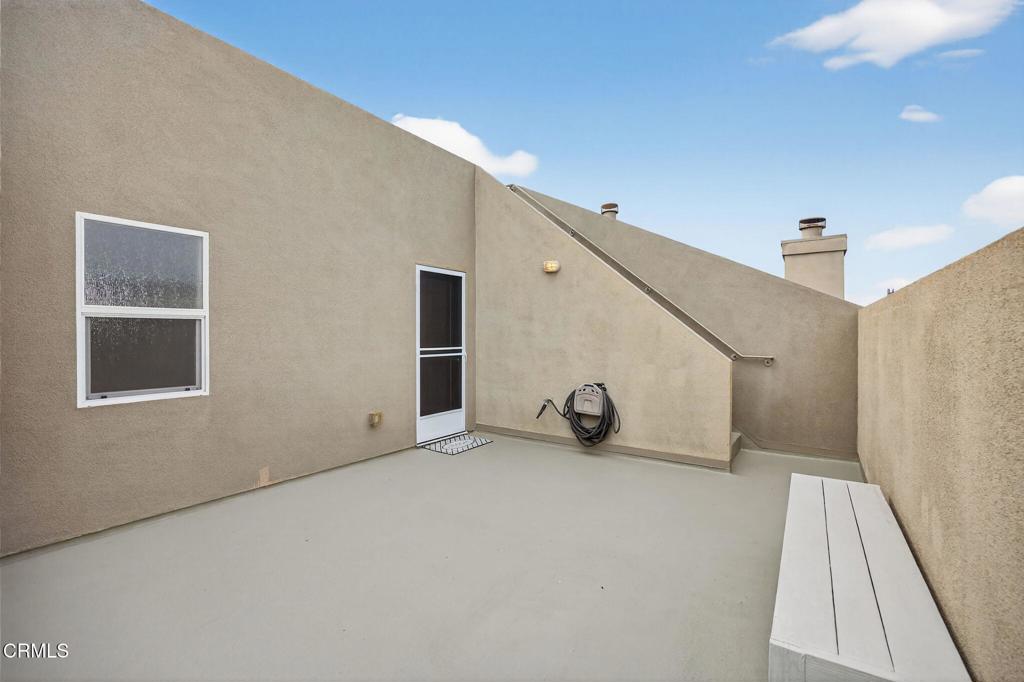 264 Hollywood Boulevard