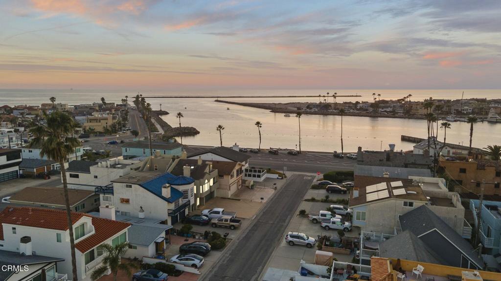 264 Hollywood Boulevard