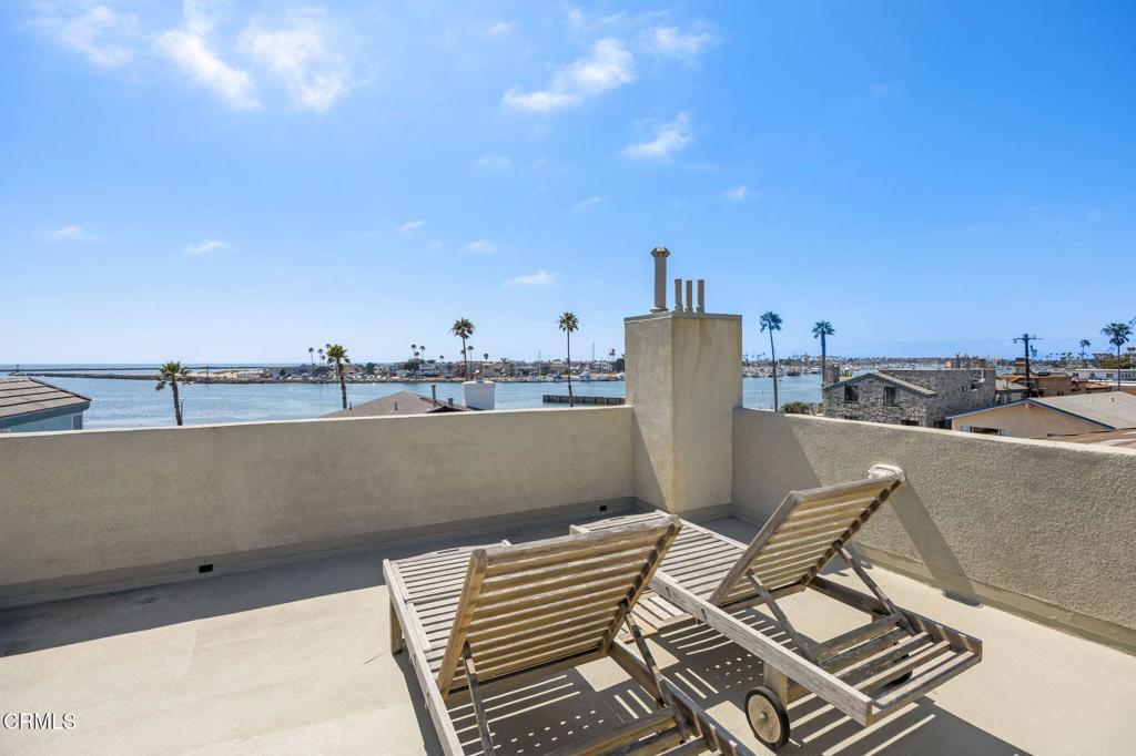 264 Hollywood Boulevard