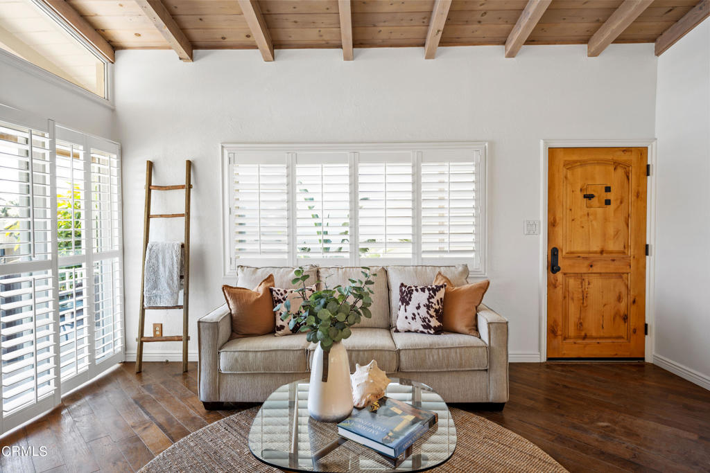 3715 Sunset Lane