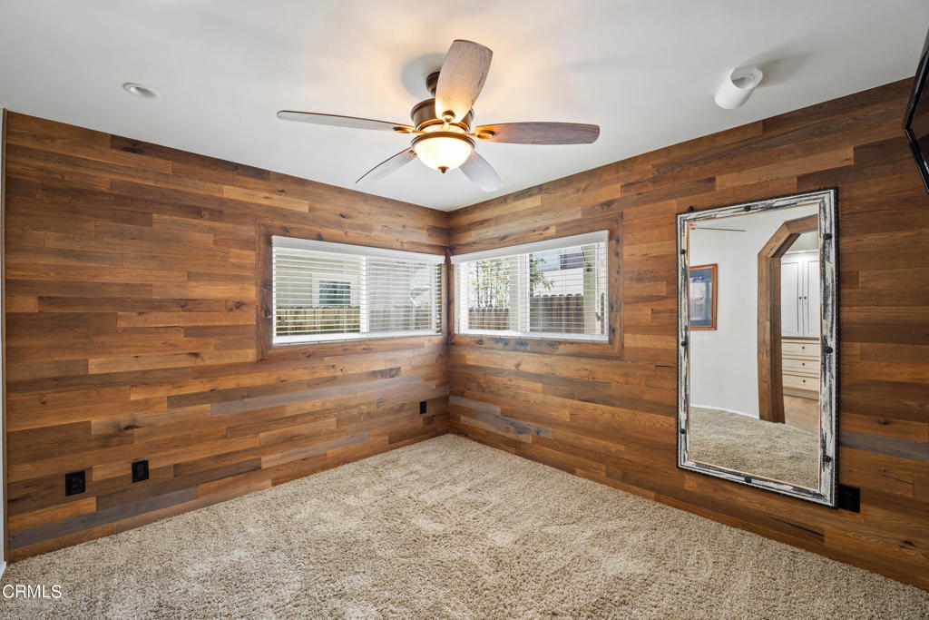 3715 Sunset Lane