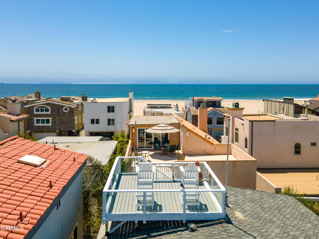 3715 Sunset Lane