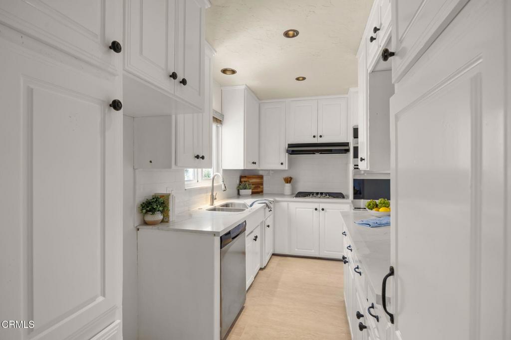 3715 Sunset Lane