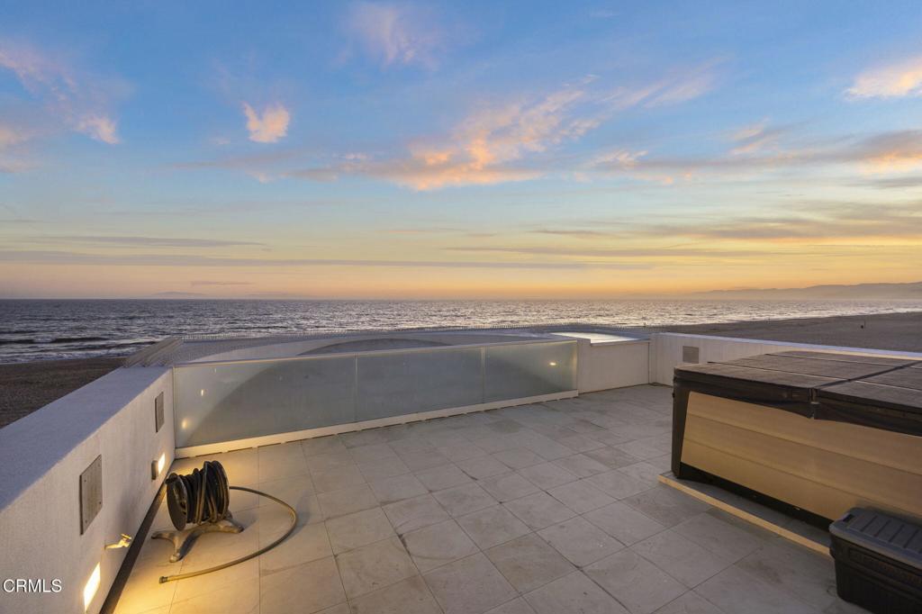 1211 Capri Way