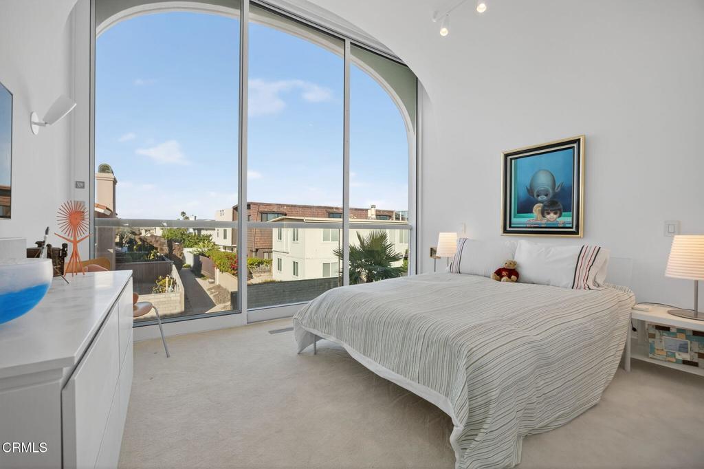 1211 Capri Way
