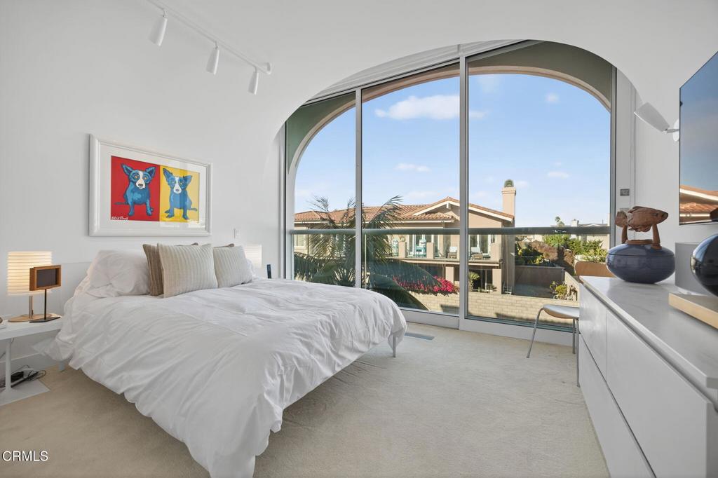 1211 Capri Way
