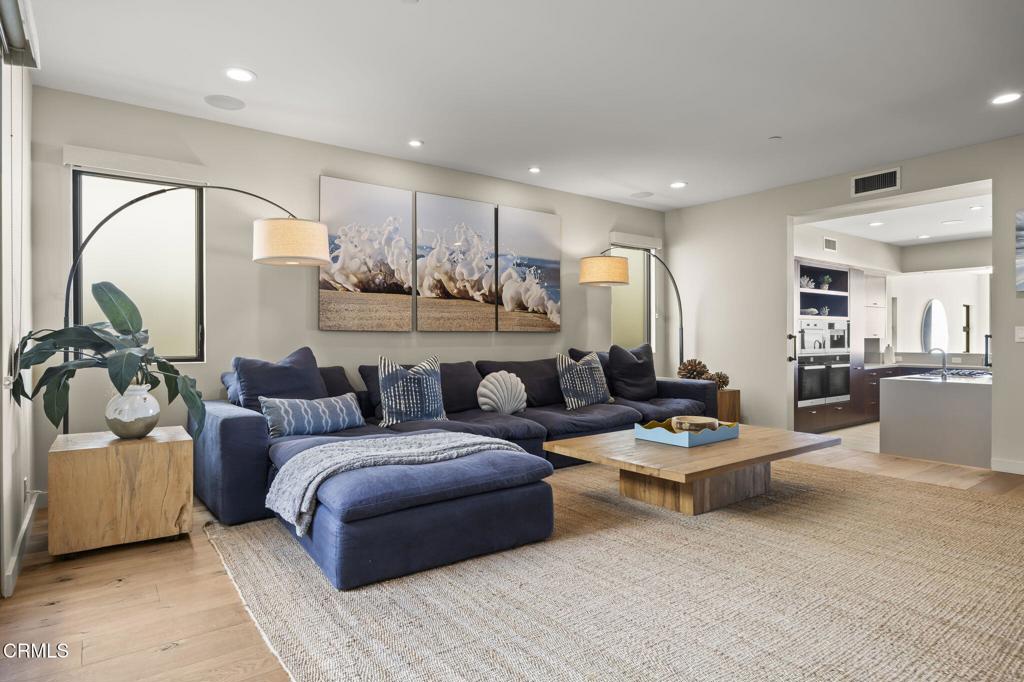 1409 Marine Way