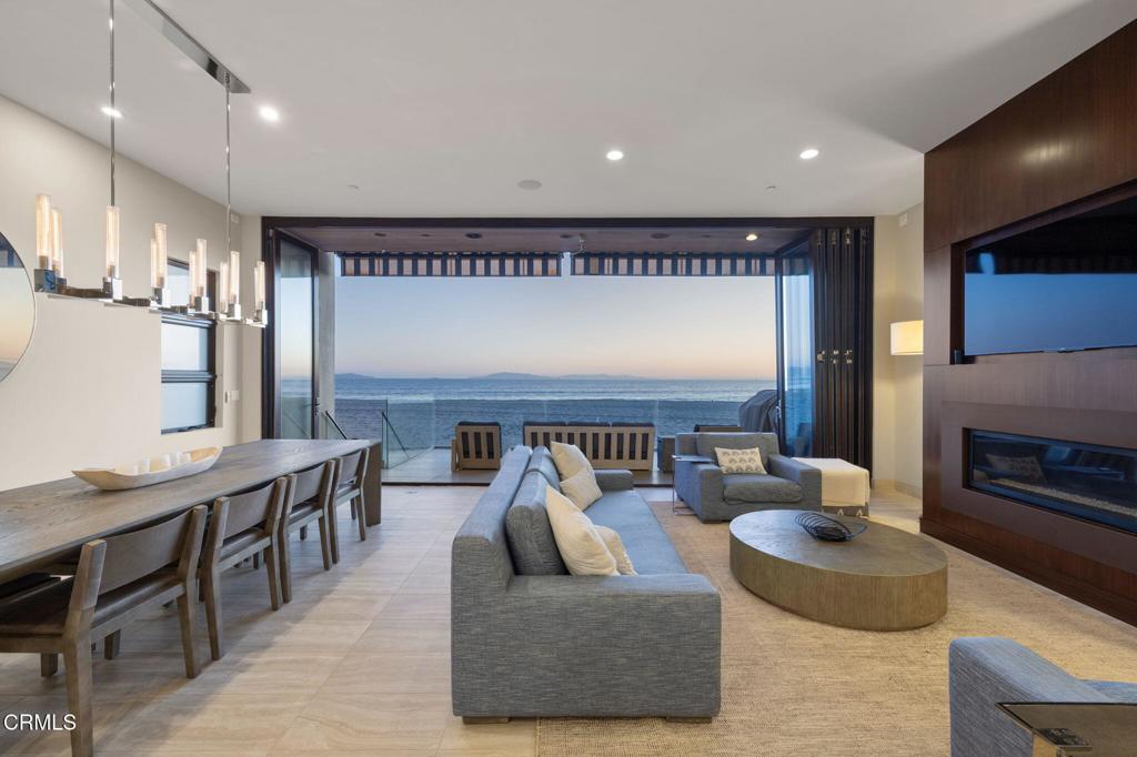 1409 Marine Way