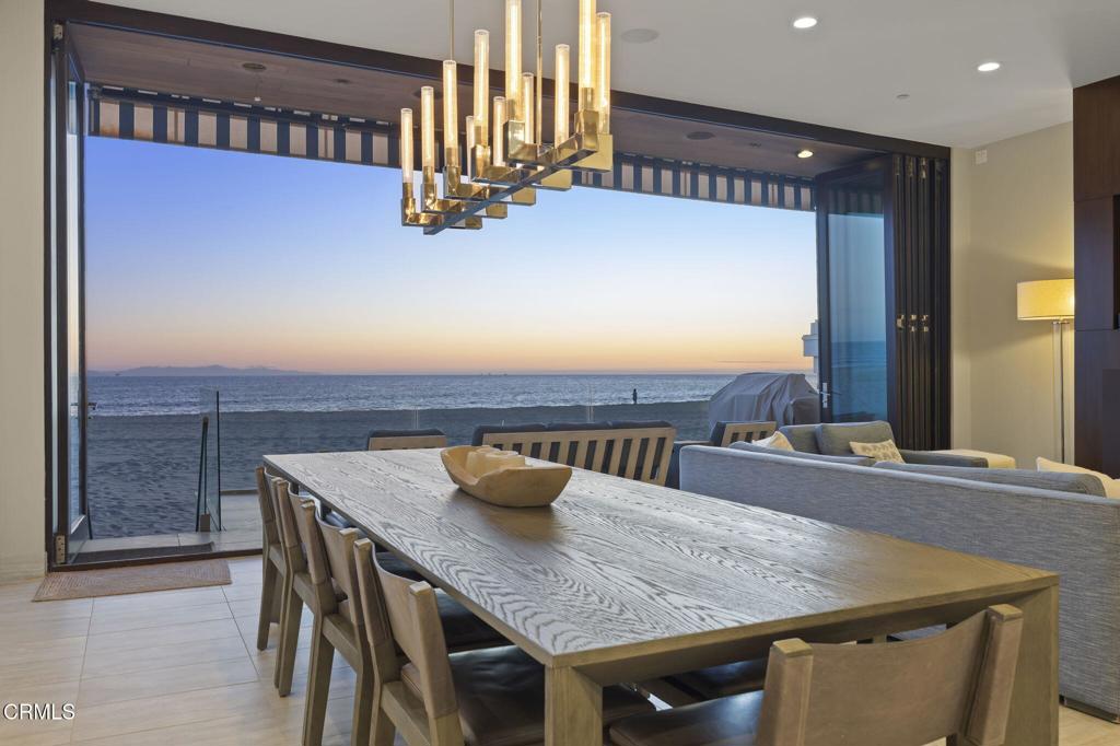 1409 Marine Way