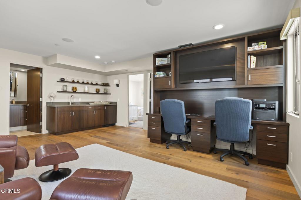 1409 Marine Way