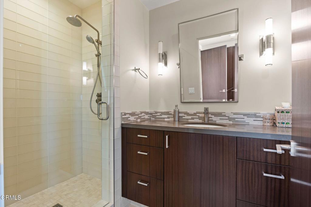1409 Marine Way