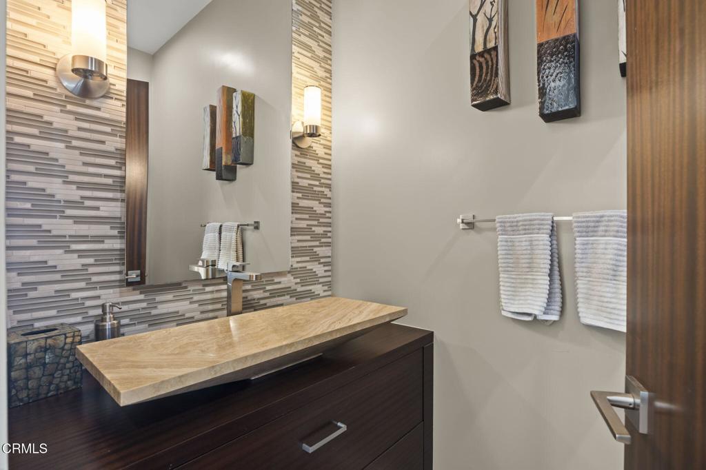 1409 Marine Way