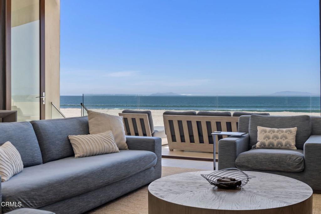 1409 Marine Way
