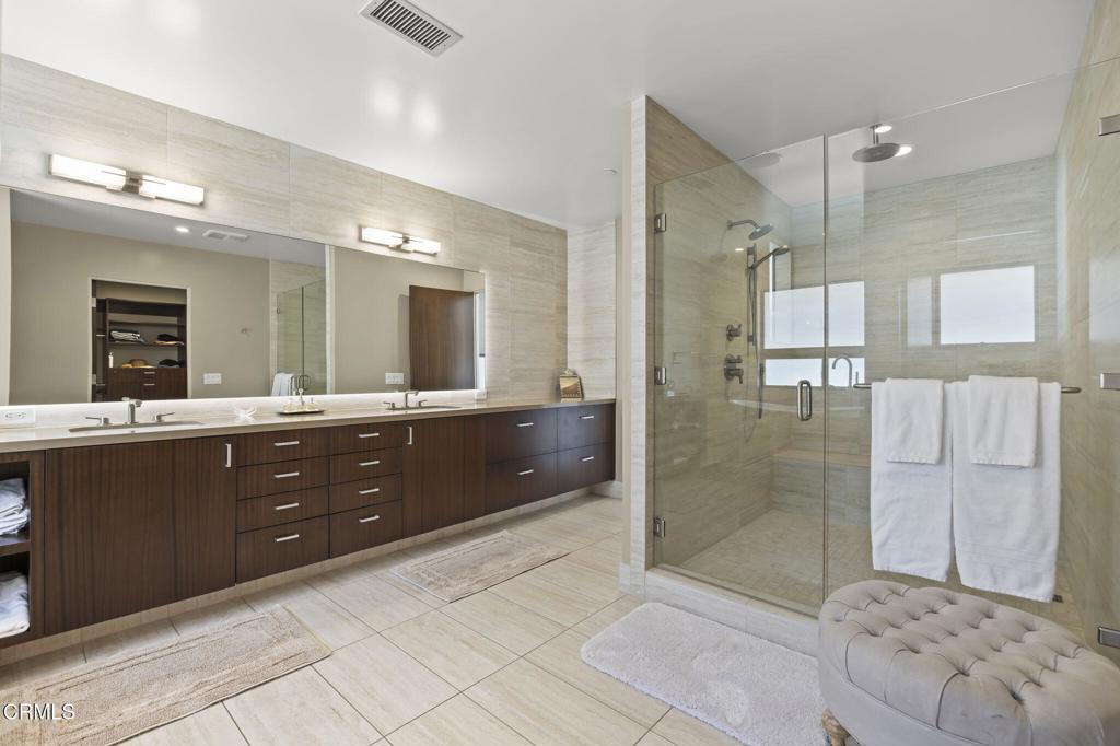 1409 Marine Way