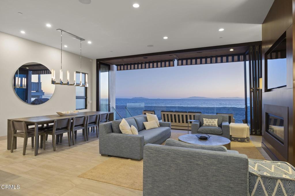 1409 Marine Way