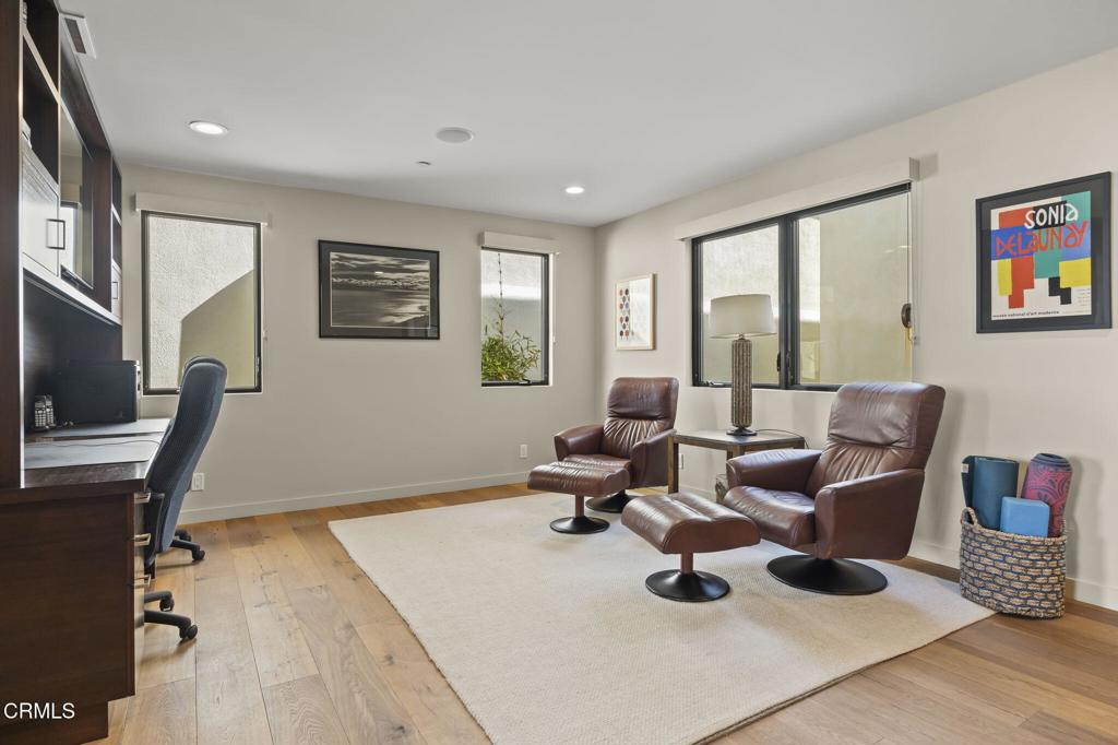 1409 Marine Way