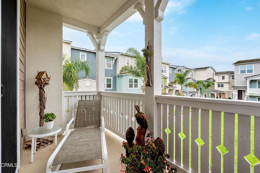 3729 Islander Walk
