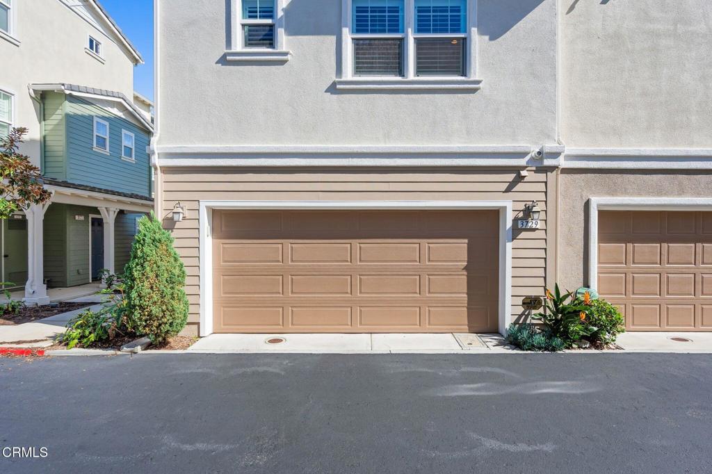3729 Islander Walk