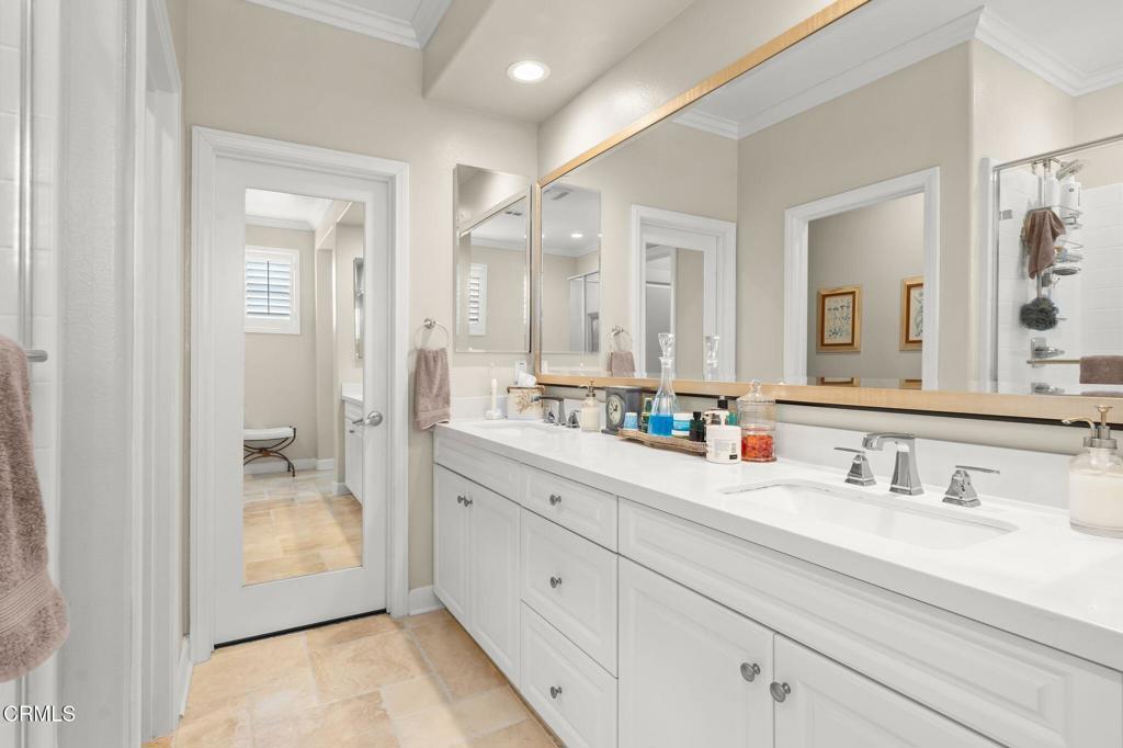 3729 Islander Walk