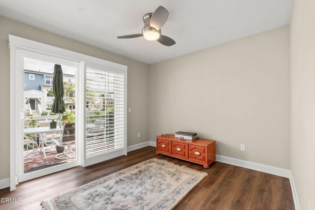 3729 Islander Walk