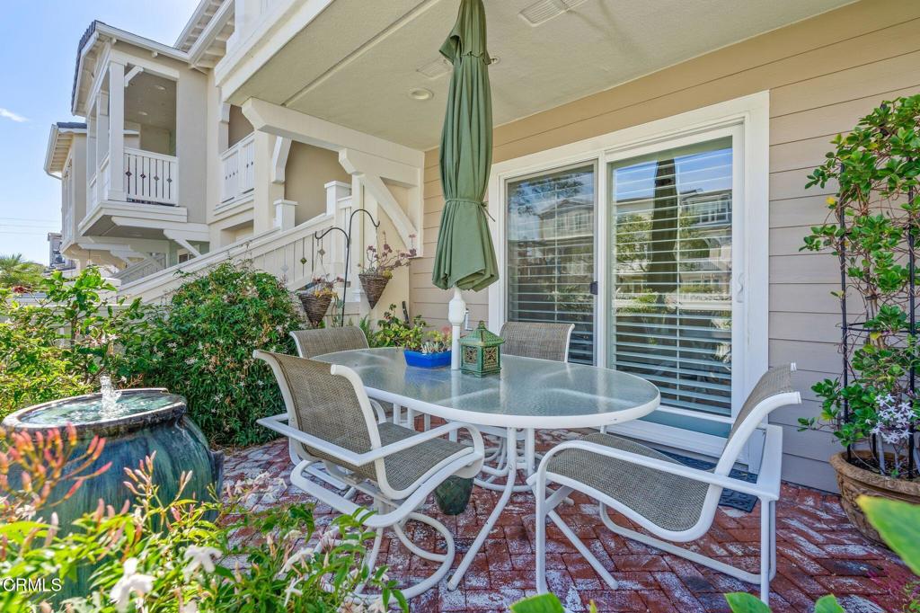 3729 Islander Walk