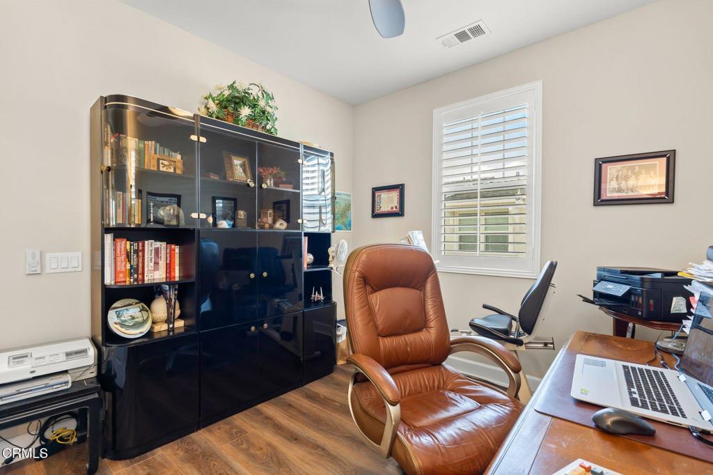 3729 Islander Walk