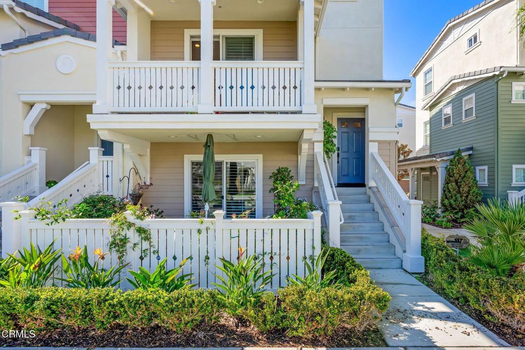 3729 Islander Walk