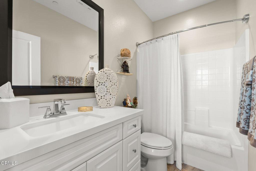 3729 Islander Walk