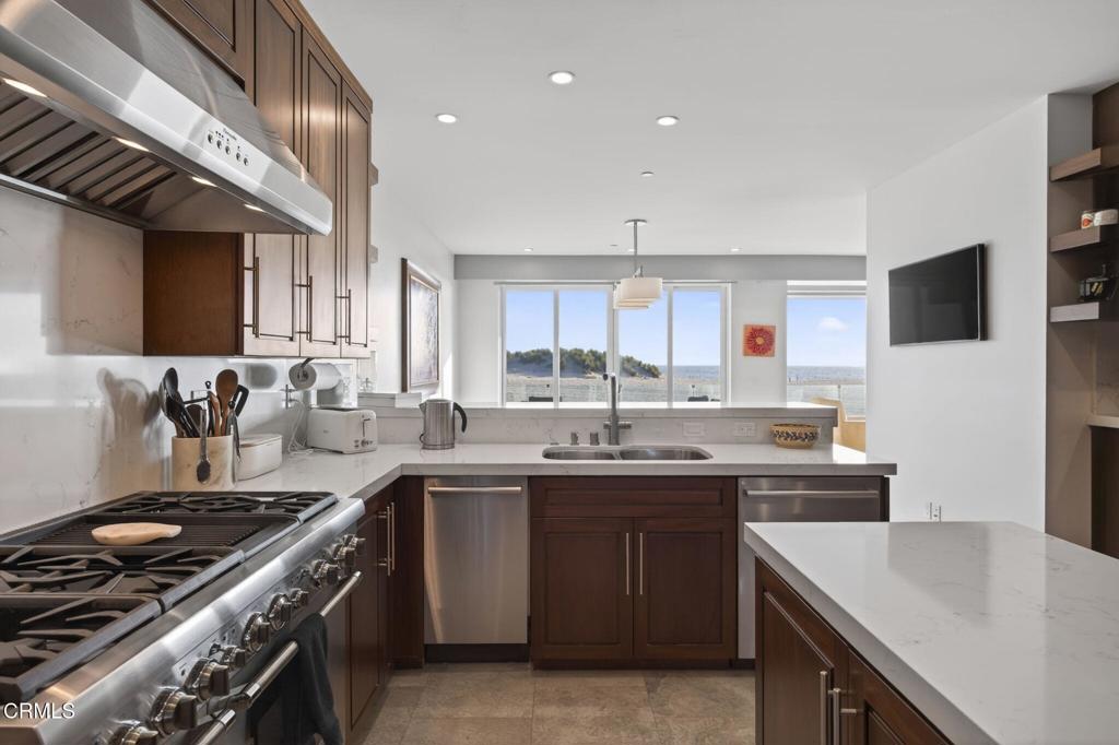 3349 Ocean Drive