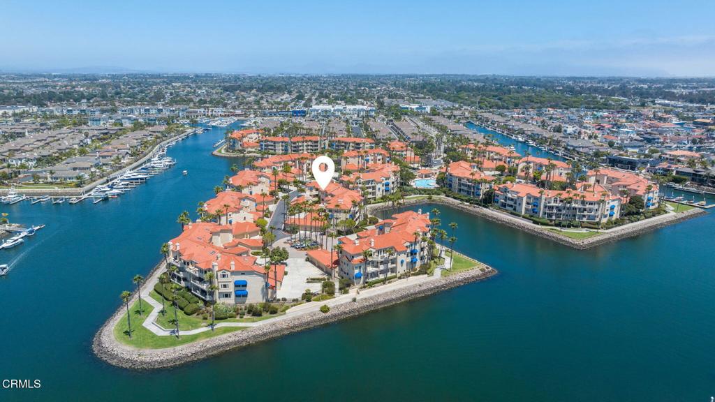 1737 Emerald Isle Way