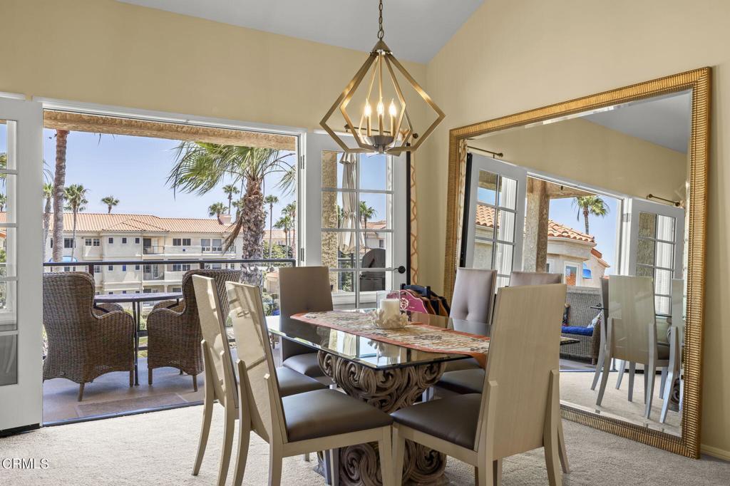 1737 Emerald Isle Way
